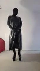 LATEX APRON TIME