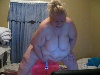 playing on cam new toy