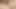 Hottie con tetas naturales excita y dedos en primer plano de coño mojado