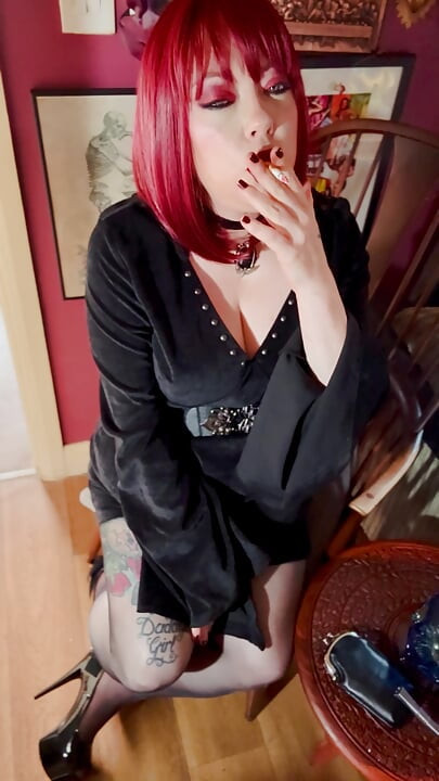 This Goth Loves to Dangle Her cigarette - Tina Snua Smoking A Cigarette With Lots Of Dangles