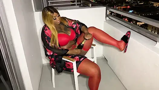 Thick Ebony Victoria Cakes Gets Fucked by Jmac's Bwc