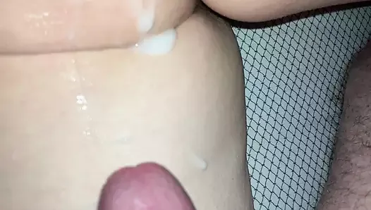 Fuck, finger and cum over that big pale butt