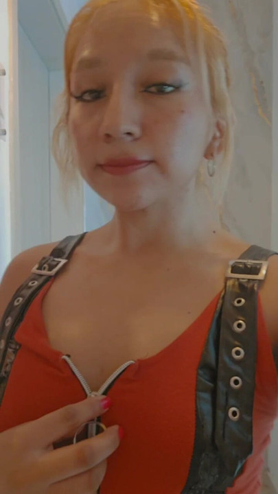 我不是来做你的朋友。我来这里是你的痴迷。