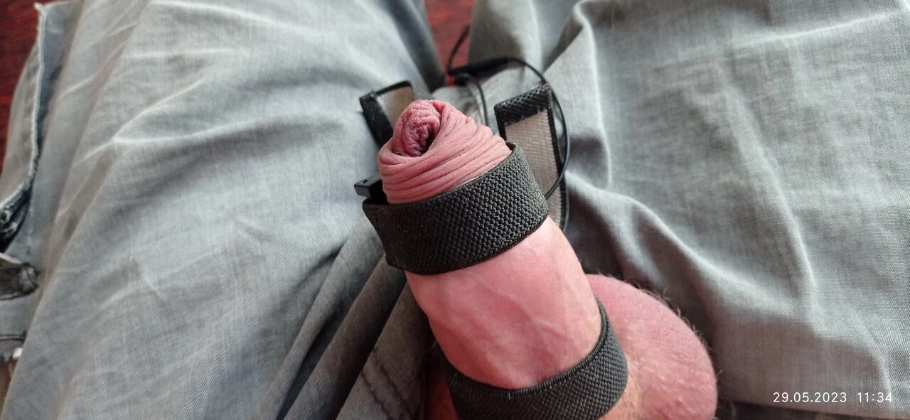 Mainan seks pancutan elektrik. pancut mani yang banyak. tangan bebas. air mani yang bagus.