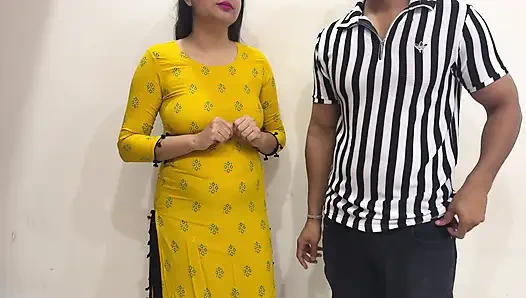 Zylinder De Do Bhaiya Pls - heiße ehefrau des indischen nachbarn wurde gefickt, bekam sperma auf behaarte muschi