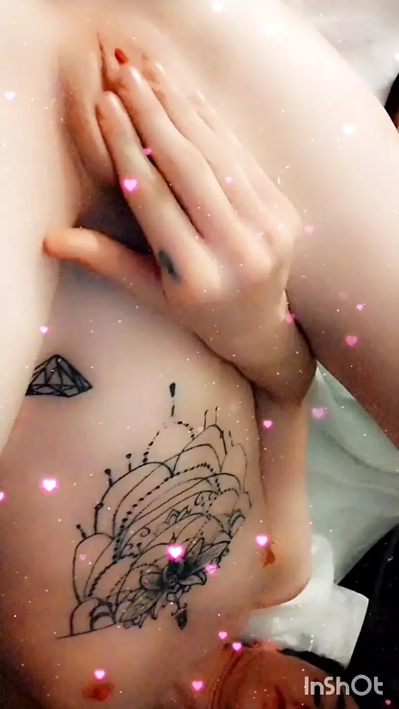Playing With My Tight Ass Pussy 🩷