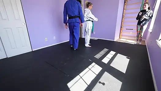 Bts lora cross v andy savage seks güreşi