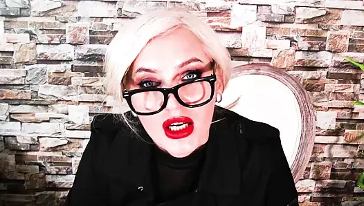 Ofis külotlu çorap hakimiyeti