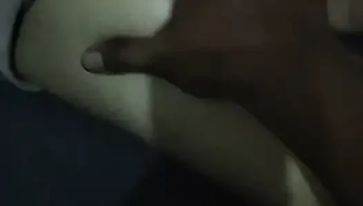 Ngentot erotis pijatan Tante angelina
