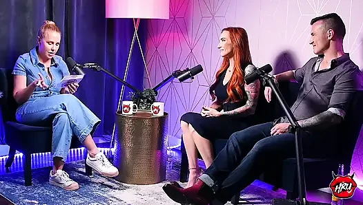 Pertanian Sophia Locke &Derek Kage ke meja