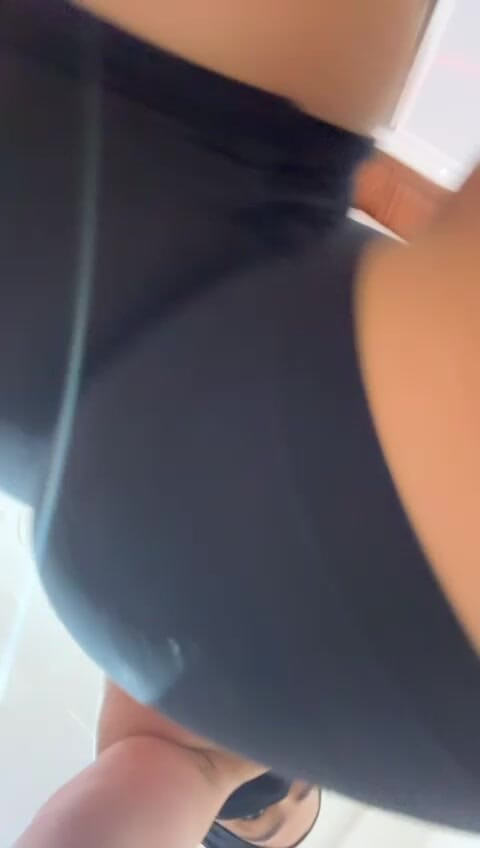 Juicy hijab ass show  slutty arab girl rubs her thick butt and bounces horny booty