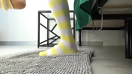 Çizgili Çoraplarla Solo