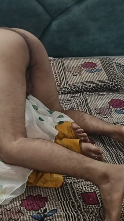 Desi Indian Stepbrother And Step Sister Hot Sex At Night Hindi Sex Story Video | Clip 1