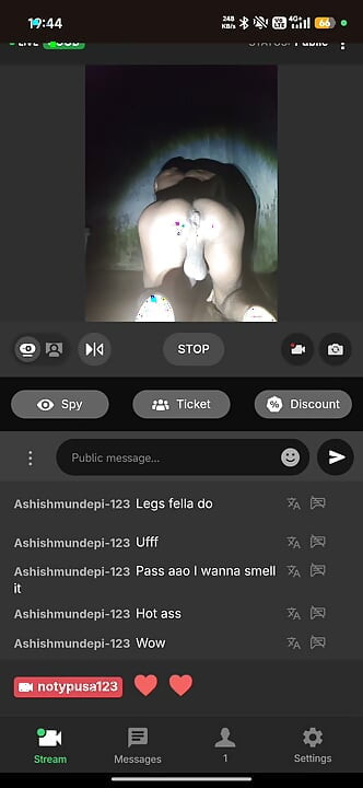 Stripchat'te canlı yayın