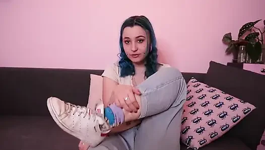 Tw Foot Fetish // Humiliation // Domination // I Know You're Not Bad On My Onlyfans Loving My Sweet Feet... So Here It Is
