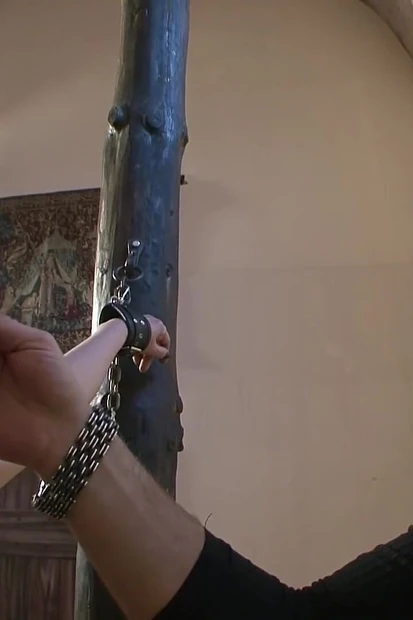 BDSM Germany - Slave Girl Like It