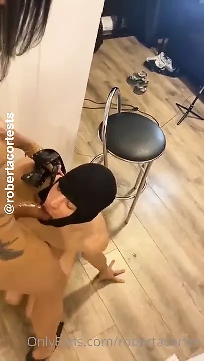 Roberta Cortes Hardcore (1)