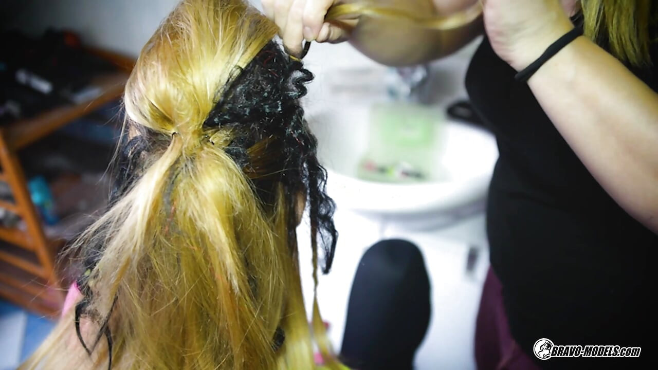 Adelle Unicorn - 코스프레 VR 콘텐츠 백스테이지