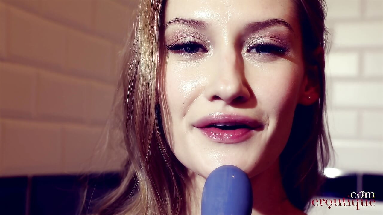 Tiffany Tatum - 亲密的高潮乐趣