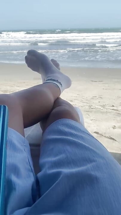LOS MEJORES PIES COLOMBIANOS PARA ADORAR -  TOMASSTYL CHATURBATE