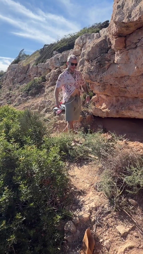 Outdoor Piss Drenched Anal and Pussy Fingering Madness