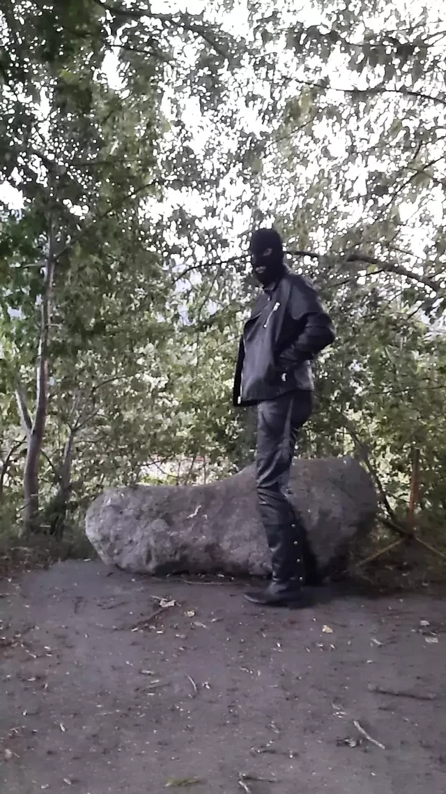 Outdoor in leather