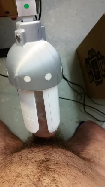 Me Cumming on the floor