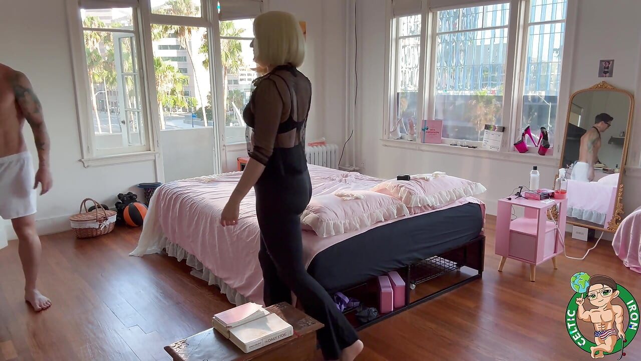 Blond Big Ass Deepthroat Doggystyle Bts 4K