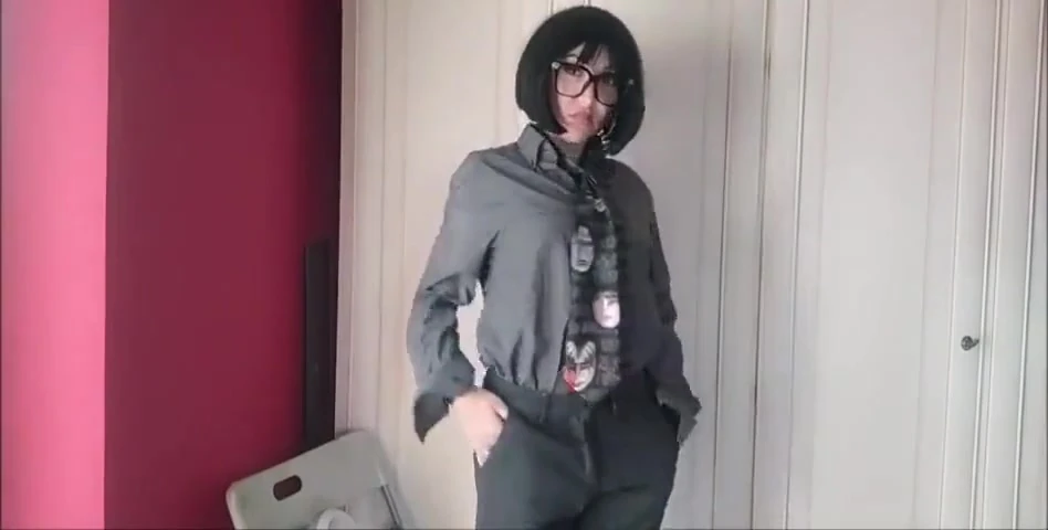 Chantal Channel ile gerçekten ateşli striptiz