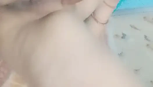 Liseli kız desi videoları