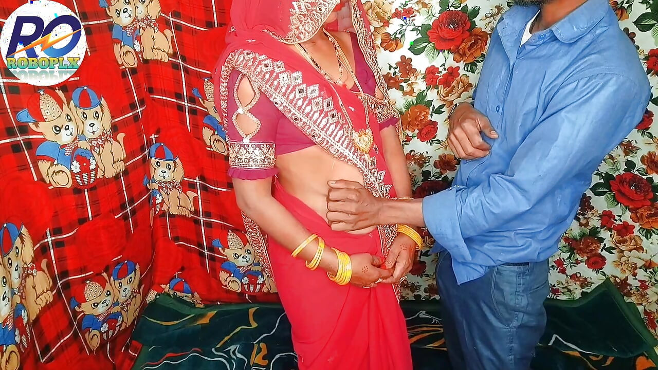 Seks dengan adik tiri, mengangkat saree merah dan rahsia pergi ke kampung untuk perkahwinan dengan adik tiri