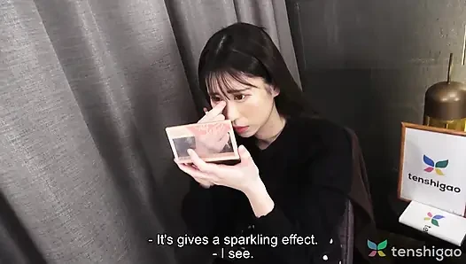 Hitomi Kanzaki sahne arkası