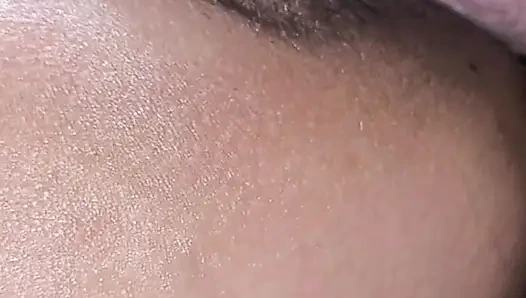 Фигуристую Египетского Мусульманского Агента По Недвижимости В Хиджабе Трахает Ее Клиент