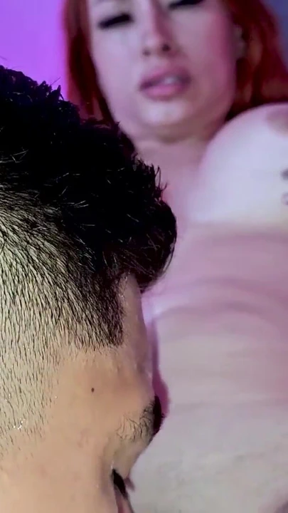 当我在吮吸鸡巴时的第一人称视角拍摄时，我被打开了 - Andrea Castro和JonaikerCR... |剪辑 2