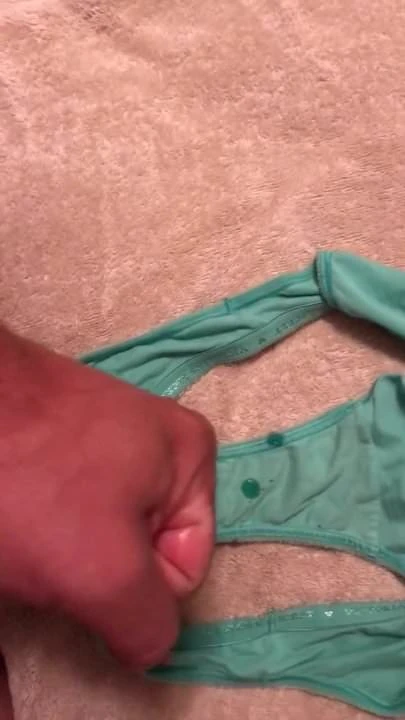Cumming on her panties