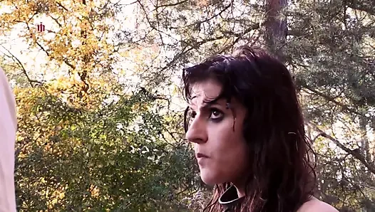 Andrea тяжкие труды, сцена 3 из 5