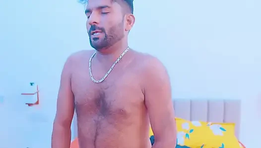 Üvey baba jabardastii'nin üvey kızını sikiyor