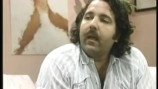 Memek cewek semok ini dihabisin sama 3 kontol besar