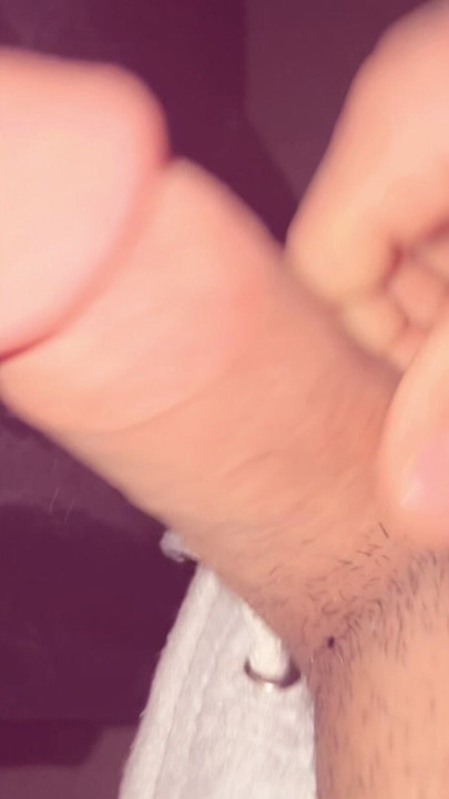 Mann leker med penis
