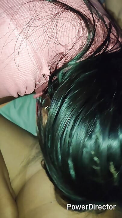 私のペニスをしゃぶって義理の妹、私の精液を受け取ってください