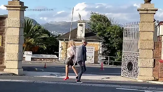 Öffentliche toilettenschlampe von herrin april