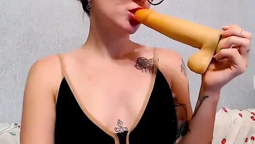 Yarağını em ve göt deliğimi azdır