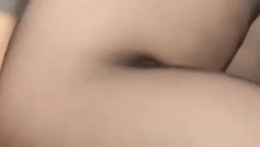 Мачеха Вуайеристка Туго Мастурбирует Молодого Мужчину И Получает Его В Рот