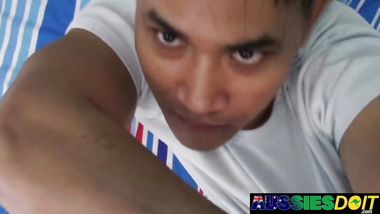Muscular Aussie Jock Eric Strokes His Cock Solo While Viewing Porn