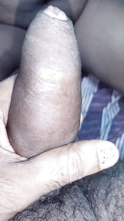 Desi bhabhi handjob and blowjob