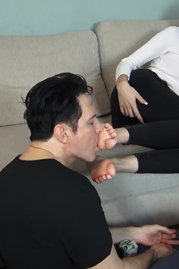 Girl Next Door Foot Fetish!