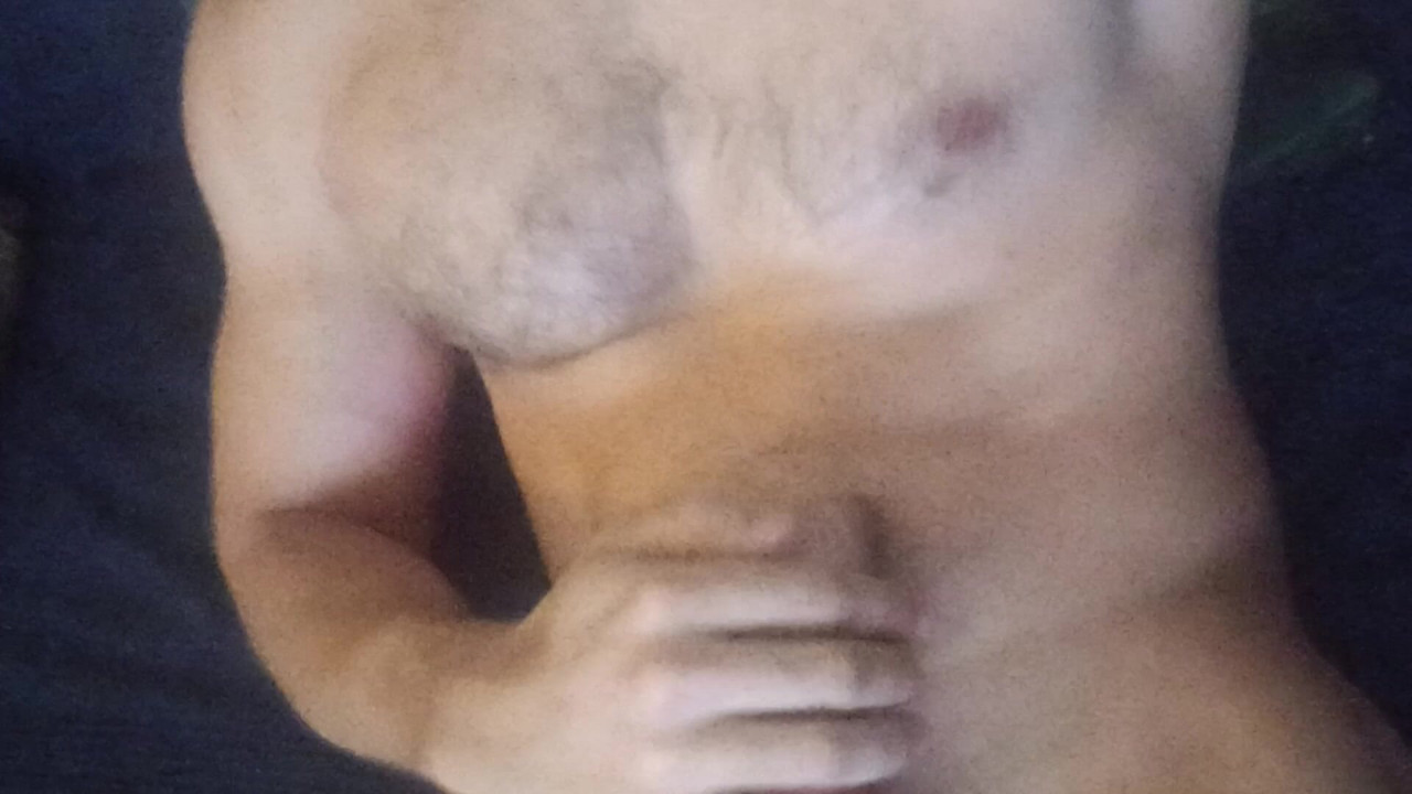 Big hot boy solo playing.. waiting for you to join me guys.. french dick full milk for the next videl