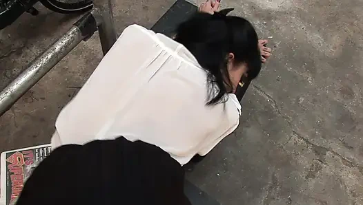 Mein stiefbrud fickt mich auf einer baustelle