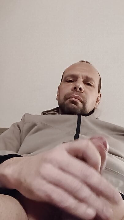 Exhibition for an unknown 18-year-old