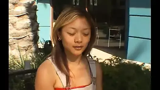 Asian teen picked up at the mall for some cash and hardcore creampie action